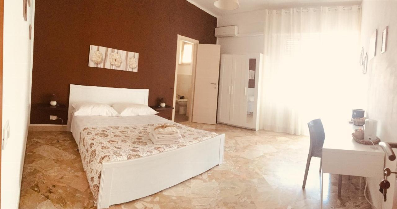 Apartamento Le Stanze Di Irma Palermo Exterior foto