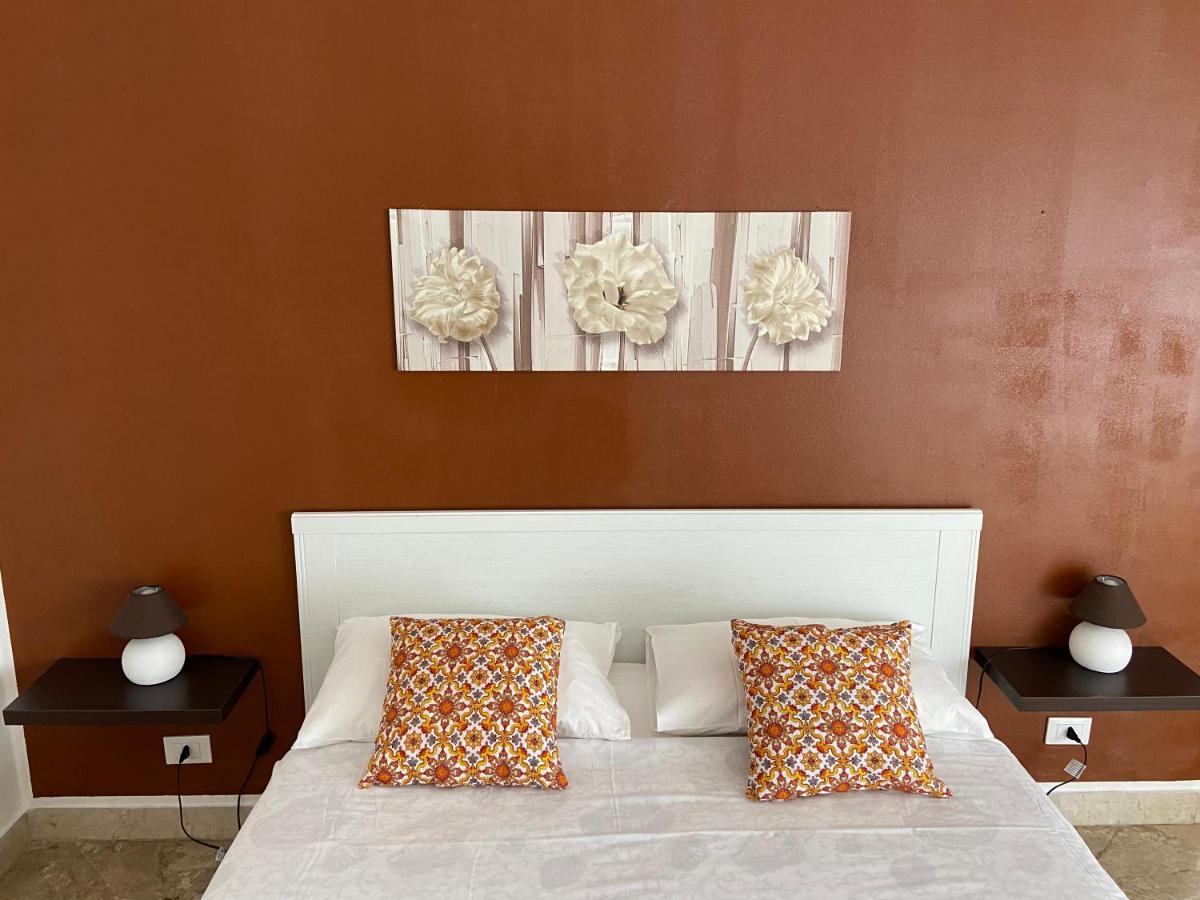 Apartamento Le Stanze Di Irma Palermo Exterior foto