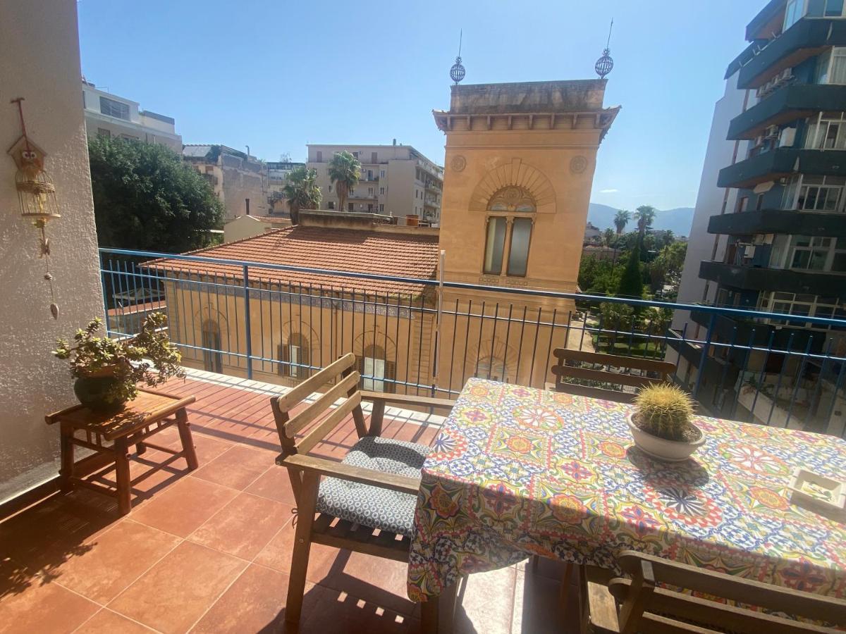 Apartamento Le Stanze Di Irma Palermo Exterior foto