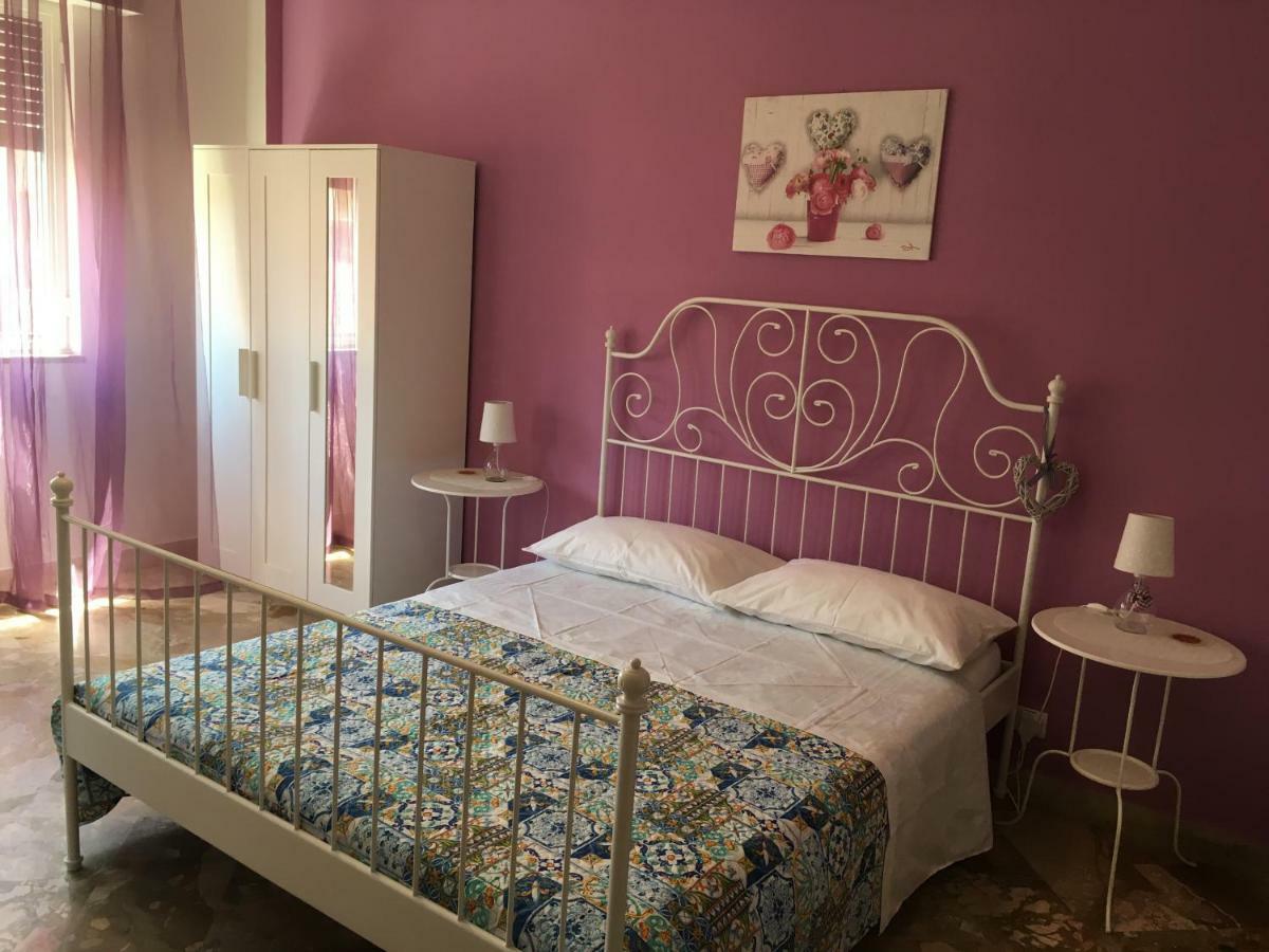 Apartamento Le Stanze Di Irma Palermo Exterior foto
